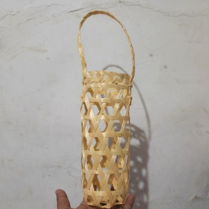 Tas anyaman bambu-tempat botol