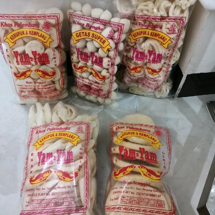 

JTTOP" PROMO!! PAKET KERUPUK SUPER 5BUNGKUS (SANGGUL,GETAS,MINI, PESER,BUNCIS@200GR)