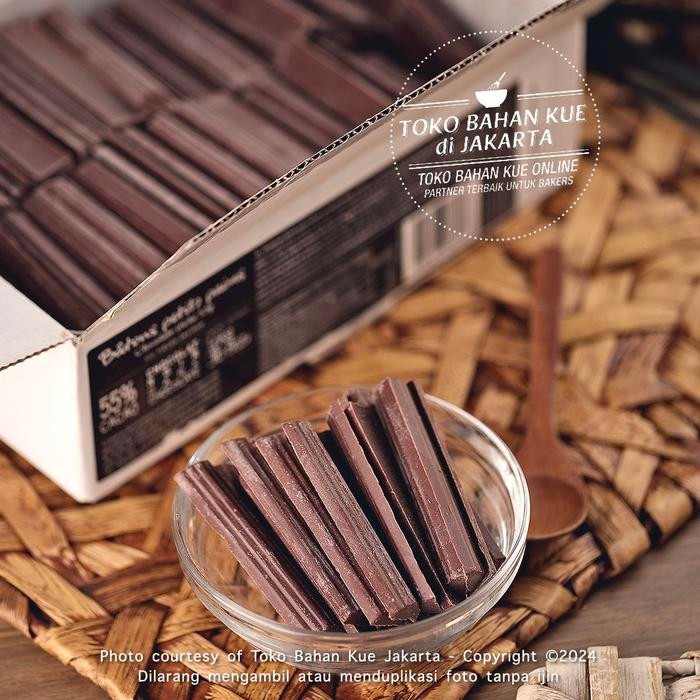 

DISKON VALRHONA CHOCOLATE BAKING STICK 100GR DARK COUVERTURE 55% BATONS STICK READYY