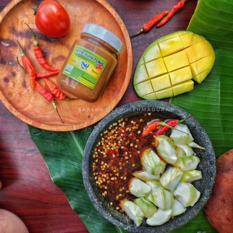 

Sega Tungtung (Sakera) Paket Hemat Petis Ikan Tuna 250G & Tongkol 250G