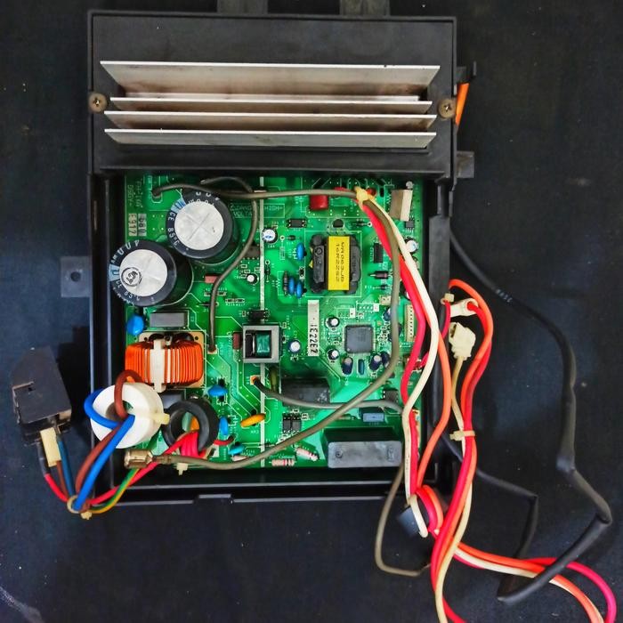 PREMIUM MODUL PCB UNIT OUTDOOR AC SHARP INVERTER