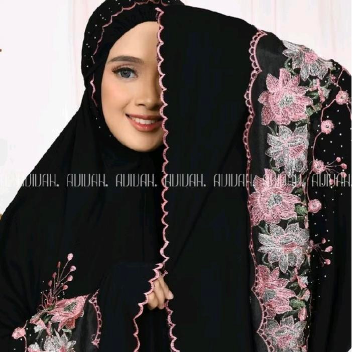 Mukena dewasa renda mewah bordir rayon hitam dengan manik manik