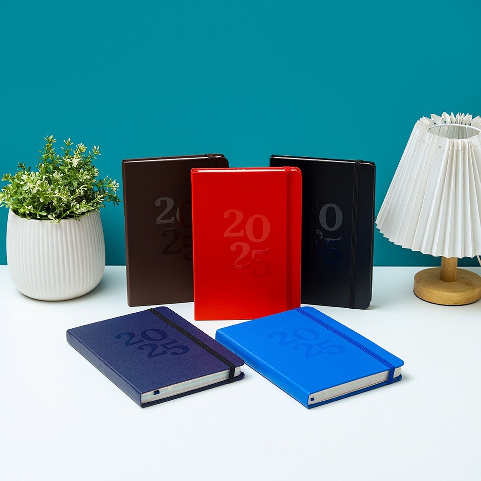 

LINDU bukuqu Planner Leather 2025 #Never Give up - Agenda - Notebook - Weekly Kulit