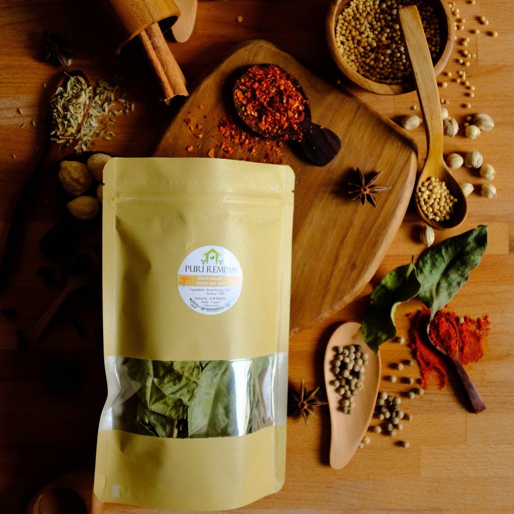 

Daun Salam Kering / Dried Bay Leaf