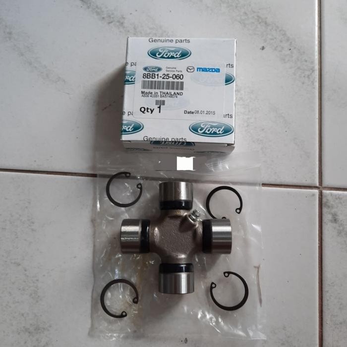 Cabang 4 Kopling / Silang 4 Belakang Ford Ranger 2.5/2.9