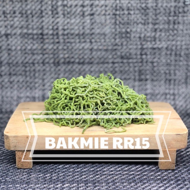 

Bakmie Hijau/Mie Bayam (Mi Mentah Hijau)1KG / 10 Porsi