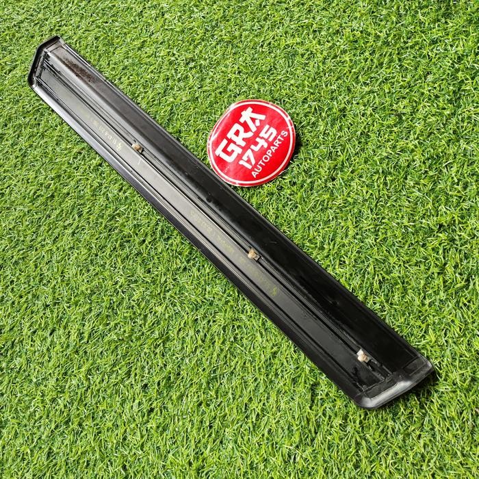 Sillplate Bmw E46 Kanan Depan Copotan