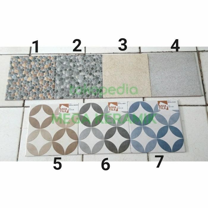 Keramik Lantai Kamar Mandi 25X25 Kasar