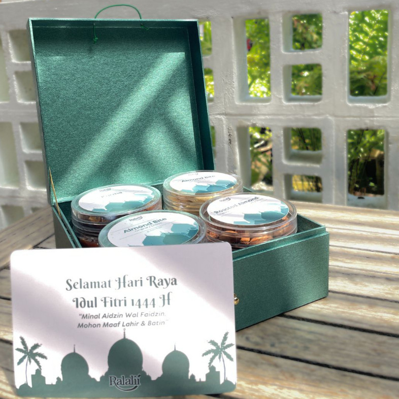

Csp - Hampers / Parcel Ramadhan / Idul Fitri / Lebaran - Paket Kareem / Syawalan