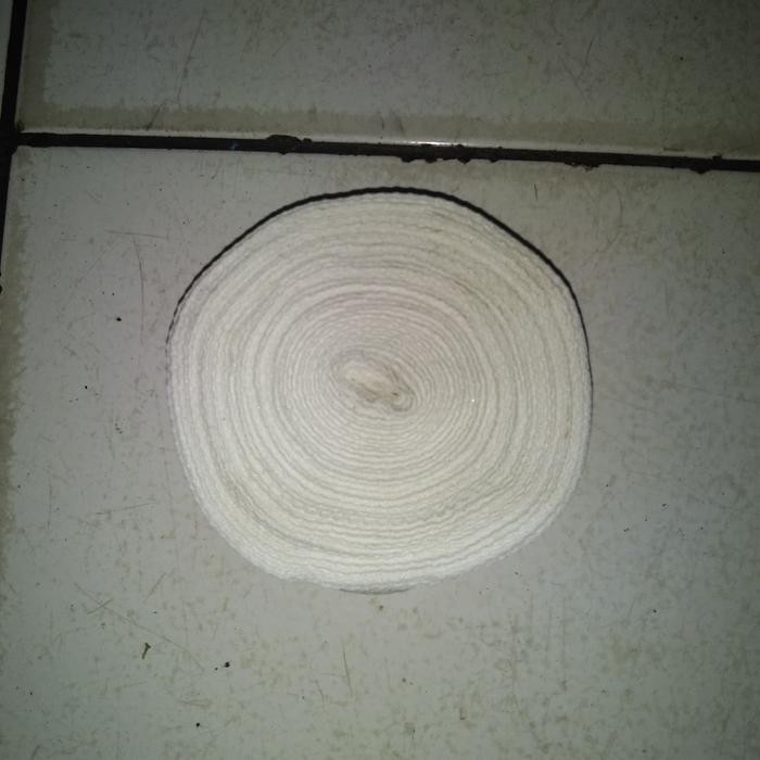 tali guling piterban putih lebar 1.5cm 1 roll