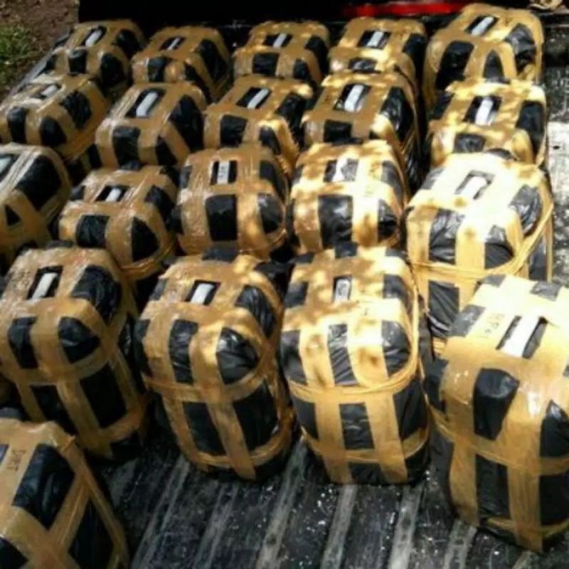 

Sensasi Lezat Madu Multifora Tejo Curah 30 Kg