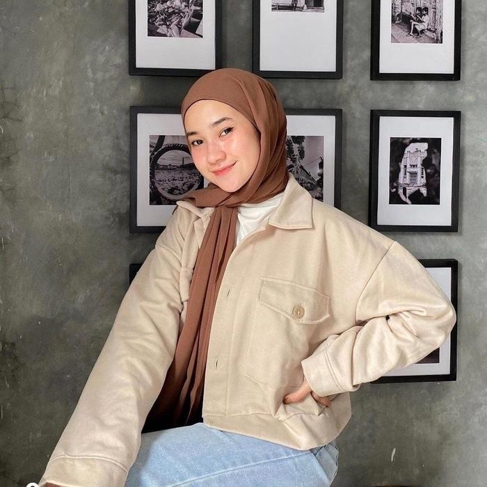 Jaket Saku Wanita Olin Button Outer Kancing Crop Top Premium Jumbo XL