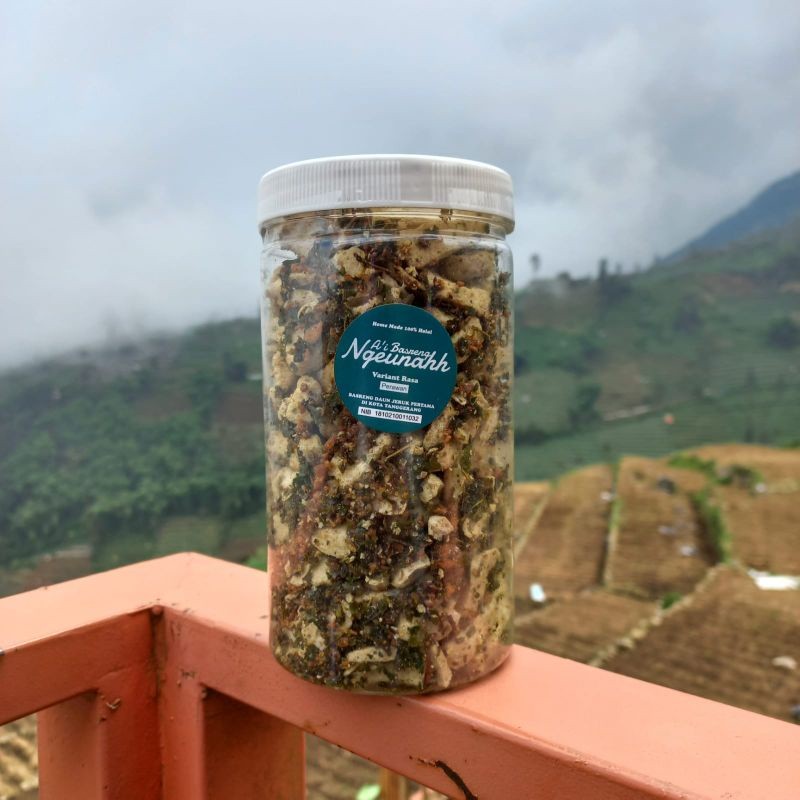 

Mamam_Asoy Ai Basreng Ngeunahh / Basreng Viral / Basreng Daun Jeruk Toples 300 Gr