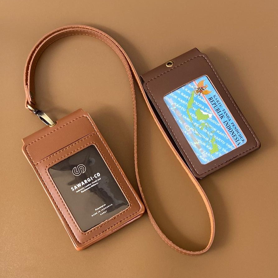 

ID Card Holder Kulit Magnet Flip 2 sisi Name Tag holder kulit by Sawargico Raska