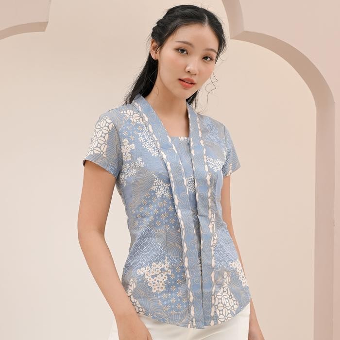 Blouse Batik Wanita / Atasan Kebaya Kutu Baru / Batik Warna Biru Pastel - 336 Ice Blue