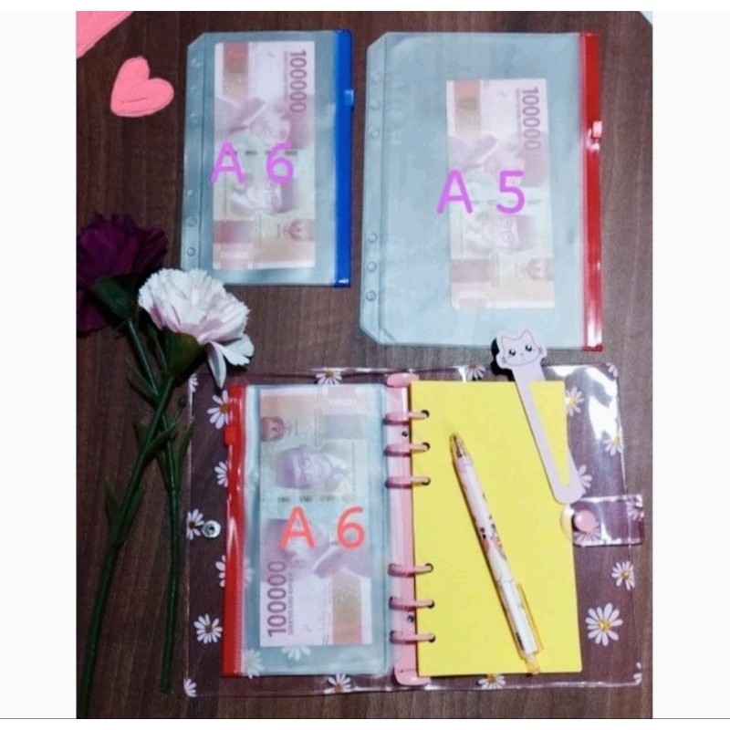 

PAKET Binder A6 Hemat 4 Ziplock, Menabung Dirumah, Saving Challenge Binder Keuangan