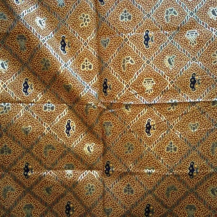 Laristerus-Kain Panjang Batik Prada Emas/Kain Batik Prada Sidomukti