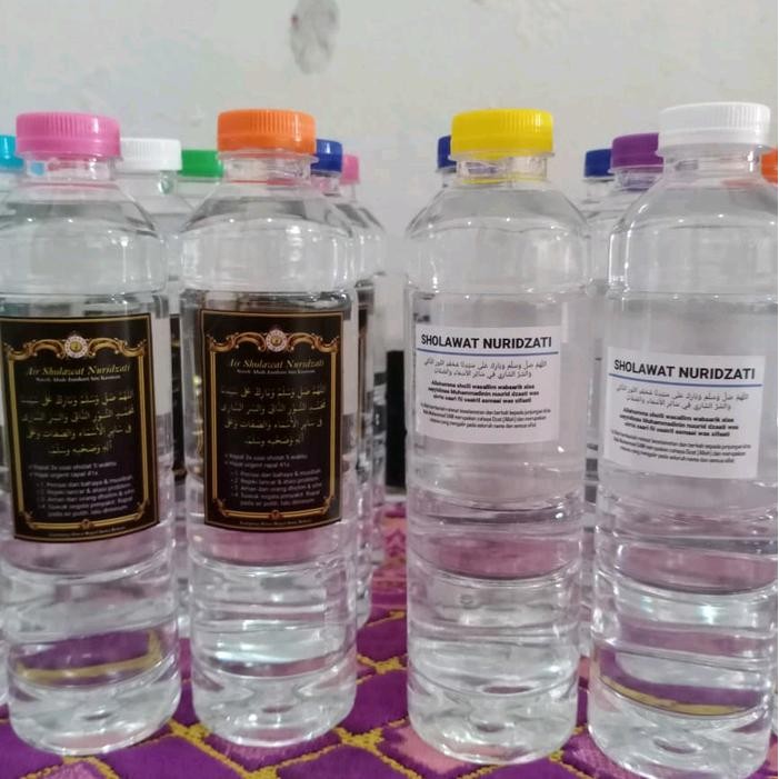 

Air sholawat nuridzati mustajab buat pengobatan