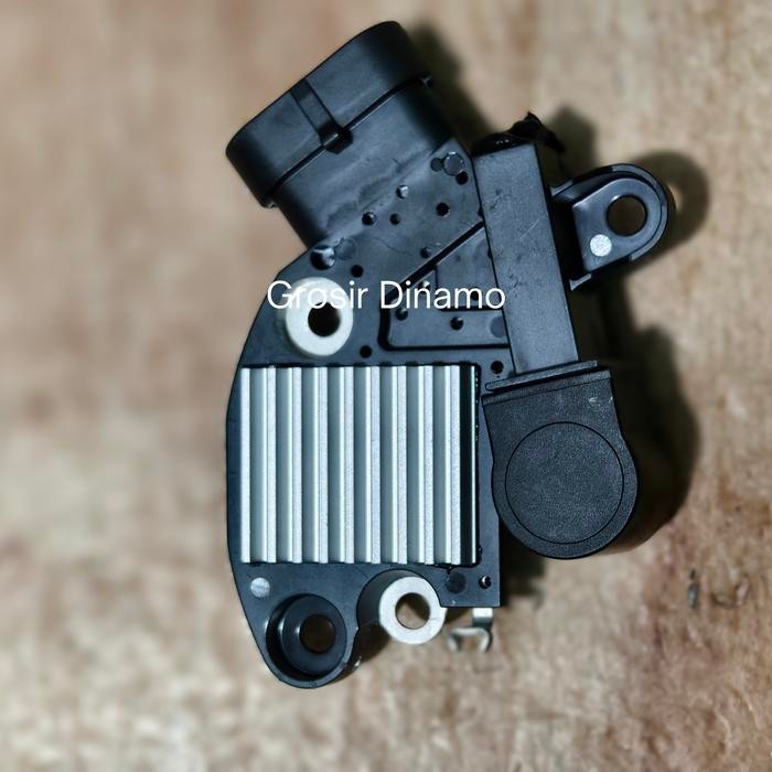 PREMIUM IC Regulator Alternator Amper Wuling Confero soket lonjong 4 pin 12V