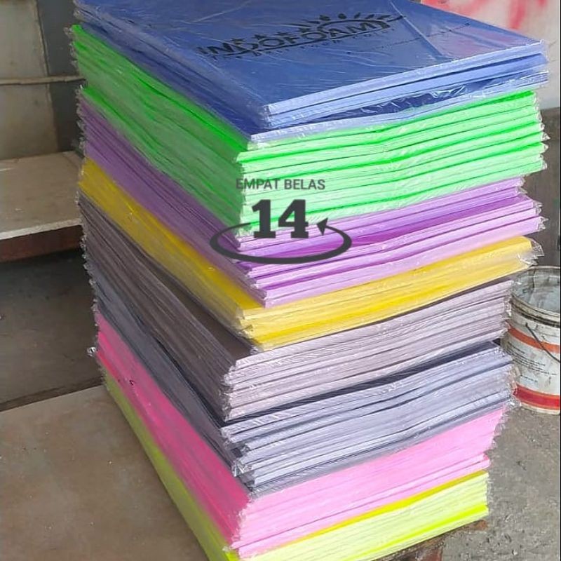 

1 Pak Kertas Karton Asturo Indofoam ( Warna Cerah ) Isi 50 Lembar