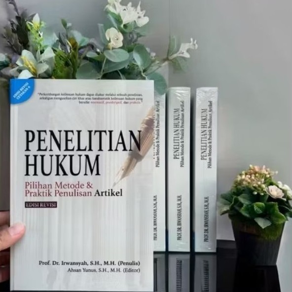 Buku Penelitian Hukum: Pilihan Metode dan Praktik Penulisan Artikel (EDISI REVISI) Terlaris