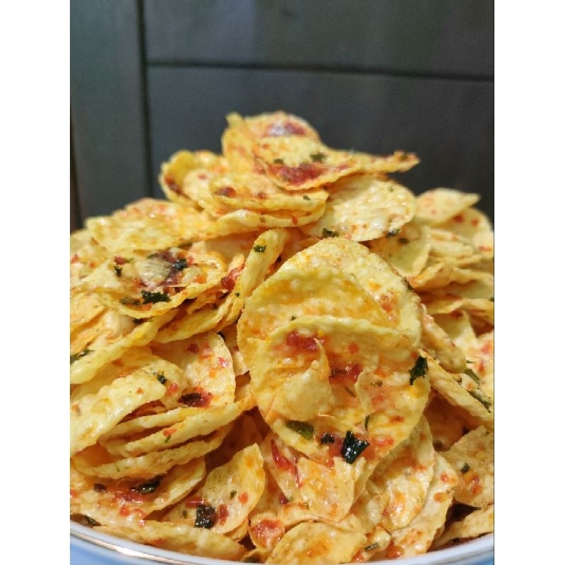 

Olivoliv Snack Opak Balado,25.000/300 Gram,Opak Balado Padang,Opak Medan,Opak Singkong,Keripik