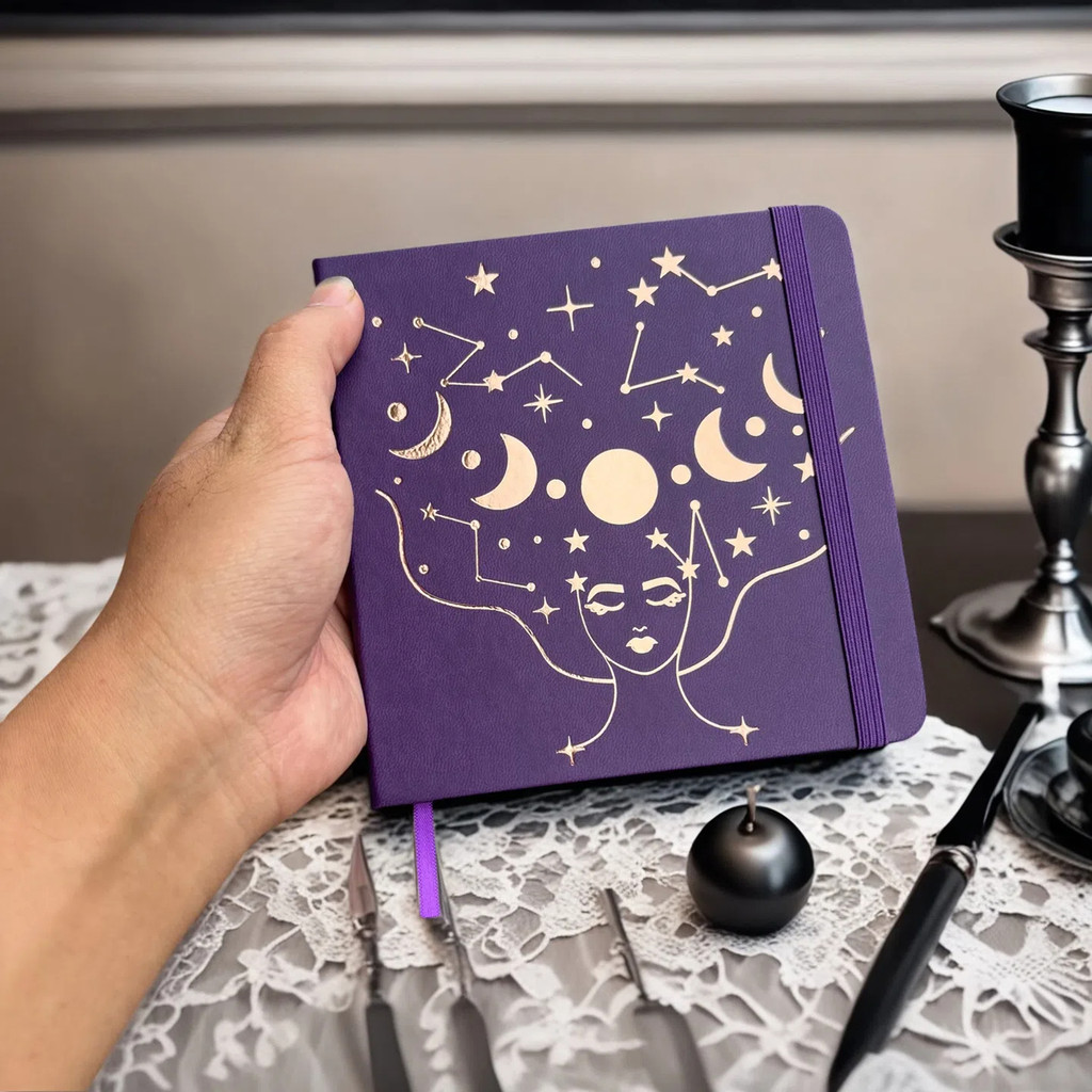 

Buke Square Bullet Dotted Journal 14X14 Cm / 5.5"X5.5" 180Gsm Bamboo Paper Boho & Celestial Foil