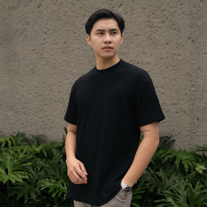 Beppu Kaos Knit Waffle In Black - Kaos Polos Waffle Pria Premium Hitam - Byblank