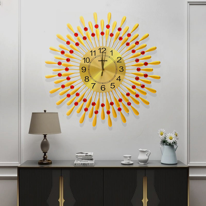 

Jam Kuarsa 3D Berlian Mewah Kreatif Jam Dinding 38cm 3D Quartz Clock Creative Luxury Diamond 38cm Wall Clock Warna Red Golden