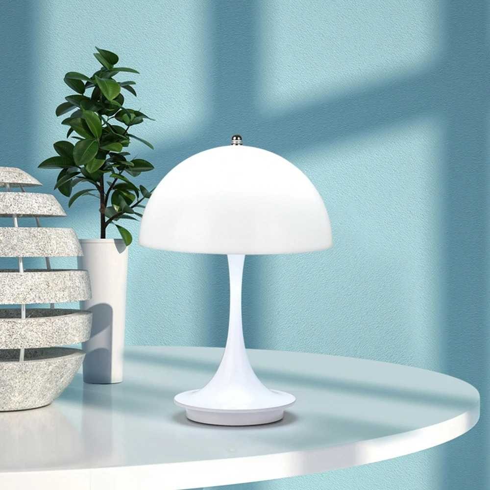 

Lampu Meja Hias LED Warna 3 in 1 Nordic Mushroom 1200 mAh Nordic Mushroom 3 in 1 Color LED Decorative Table Lamp 1200 mAh Warna Putih