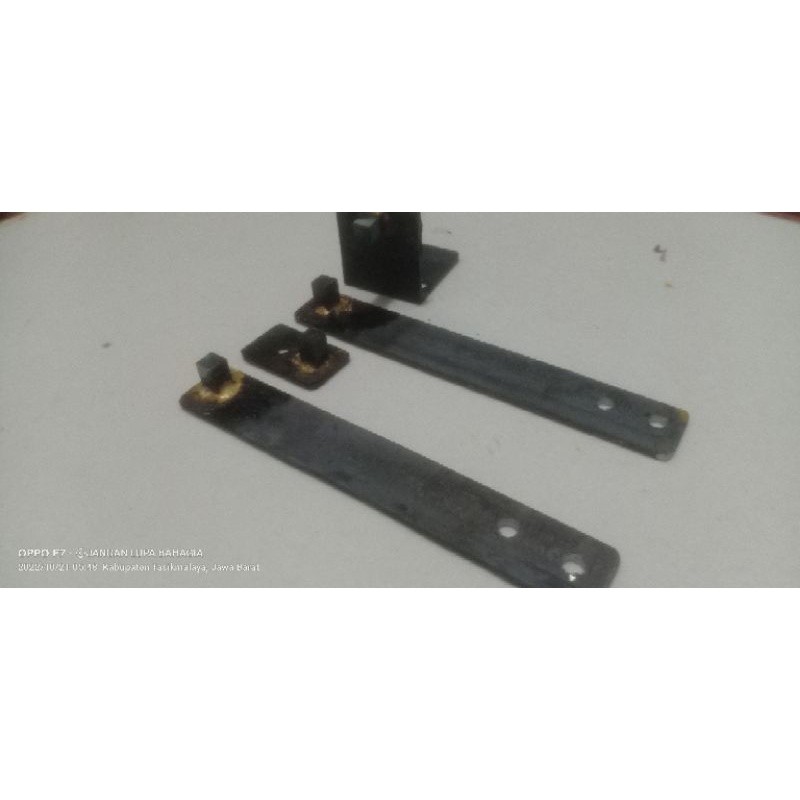 MCL5 Platina Plat Tebal 2mm Panjang Tangkai 10cm Ukuran Baja Widia 5 *5*8mm