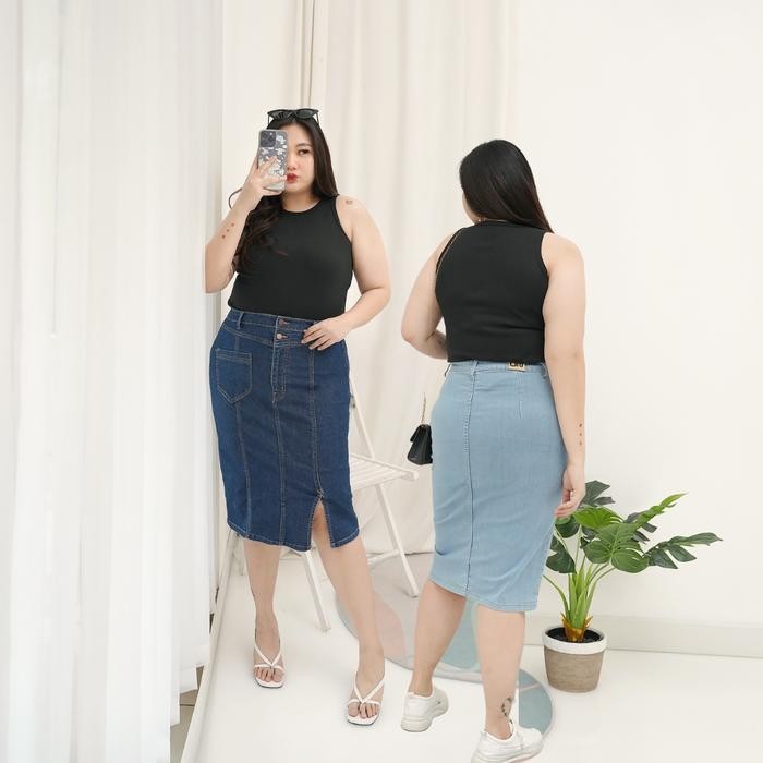 Onetta - Berlyn Size Jumbo - Rok Jeans Kancing Wanita Span Pendek Semi Formal 80 Kg++