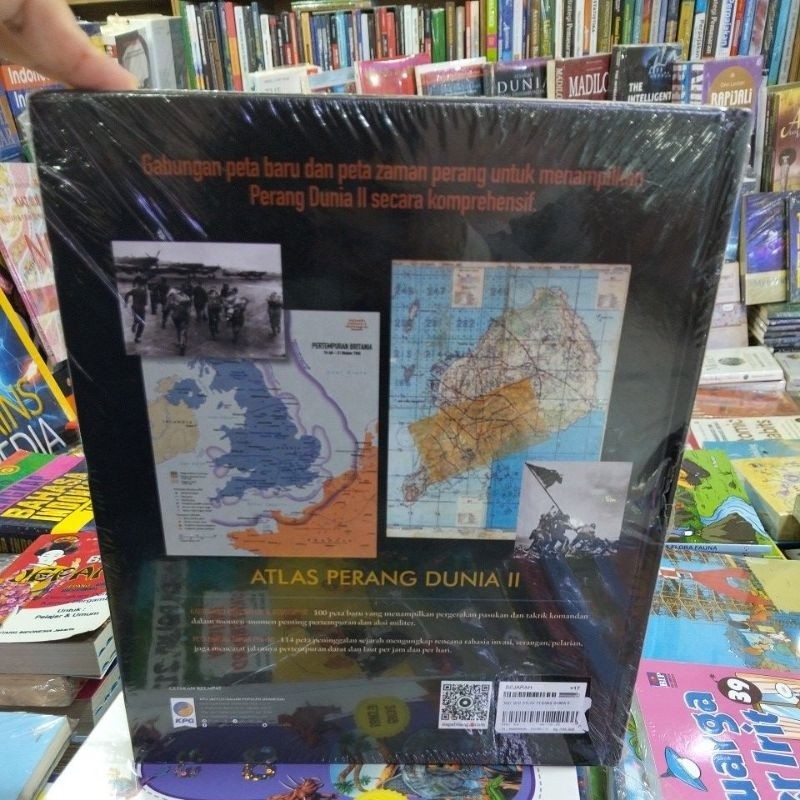 - National Geographic.. Atlas Perang Dunia II