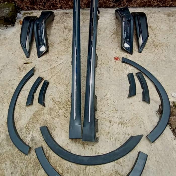 bodykit innova reborn venturer 2017 2018 2019 2020 original