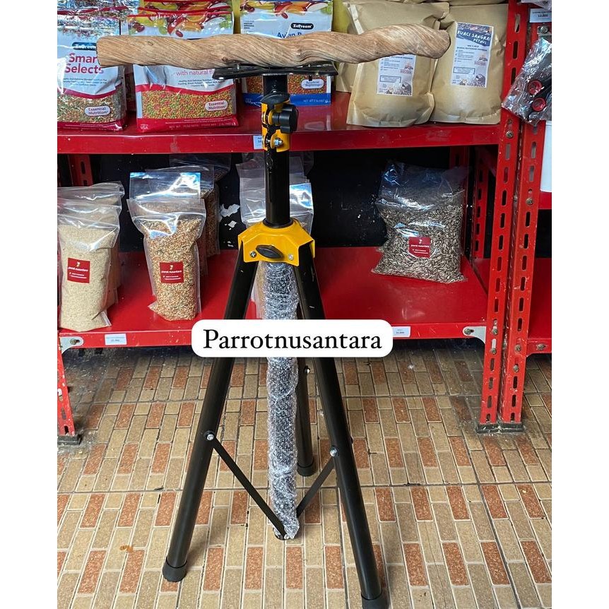 Tripod Tangkringan Untuk Burung Yang Terbukti Kuat Dan Kokoh