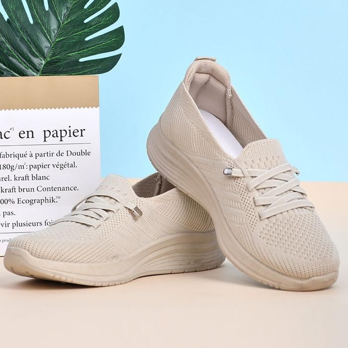 Dapatkan Collin Sepatu Slip On Rajut Sneakers Wanita Pria Dewasa Unisex Tali Mati Trendy Kekinian