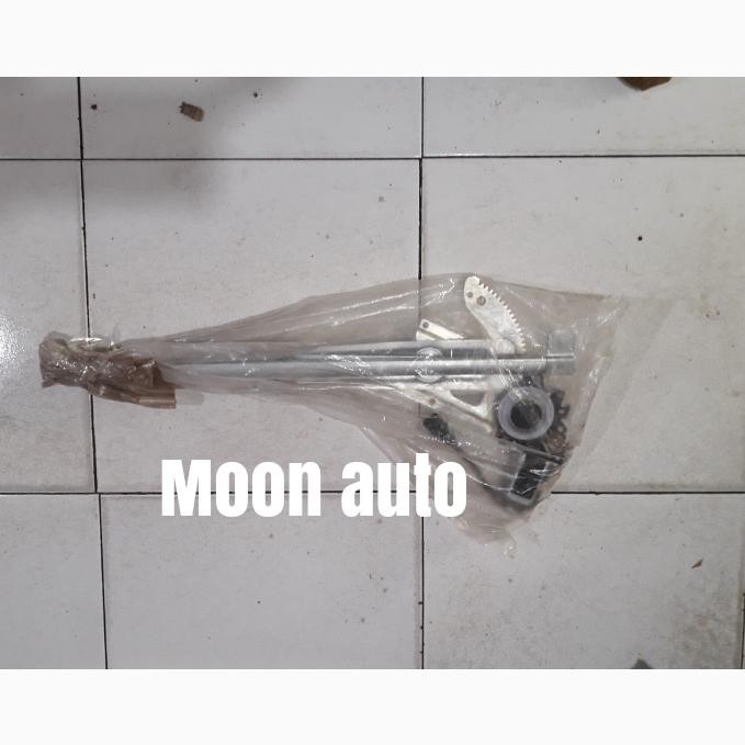 Regulator Dan Motor Power Window Depan Mitsubishi Kuda 1Buah #Moonaut. Kode 095
