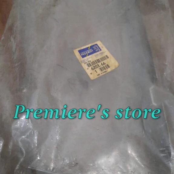 Ring Lampu Kanan Peugeot 505 Kode 070