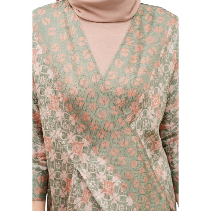 Nayara Muslim Batik Set Indira / Baju Kondangan / Pesta / kaftan set / Batik Viscose / Setelan Batik