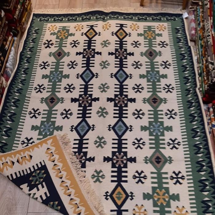 Karpet Kilim Turki Ori