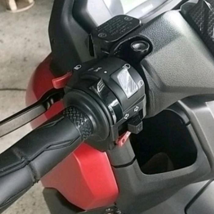 holder saklar kiri old Vixion ORI pnp new N MAX 2020