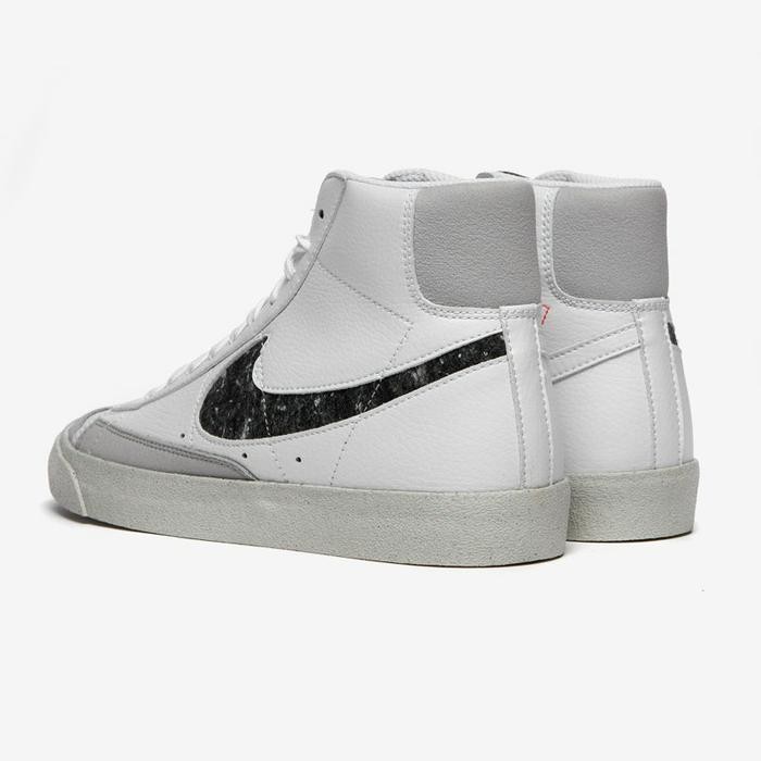 Nike Blazer '77 Mid White Light Smoke Grey Bright Crimson