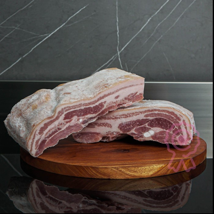 

SAMCAN (PORK BELLY) SKIN-ON SR - IMPORT (DENMARK) 1KG (FROZEN) KODE 605