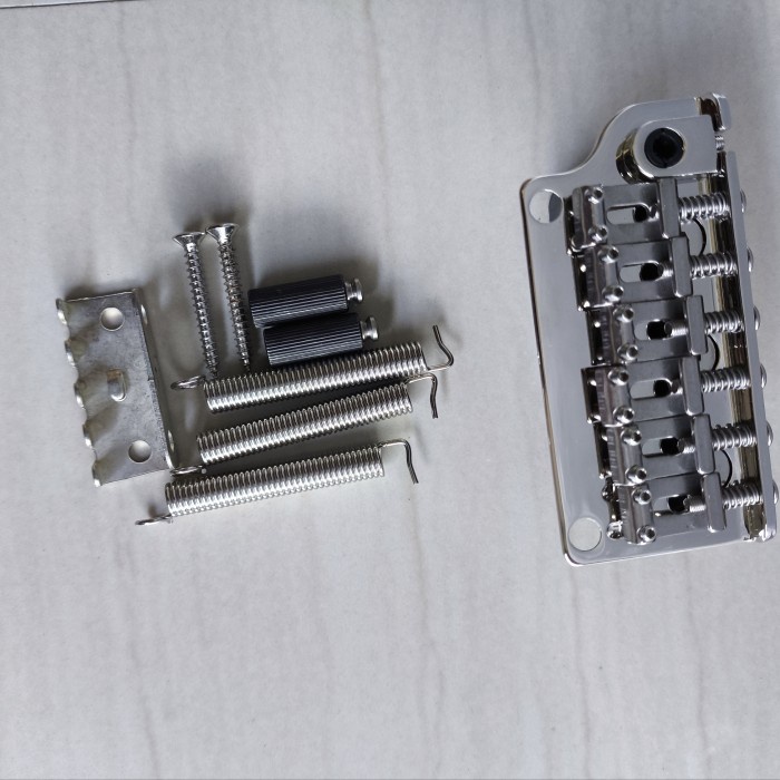 tremolo gitar prs silver sky