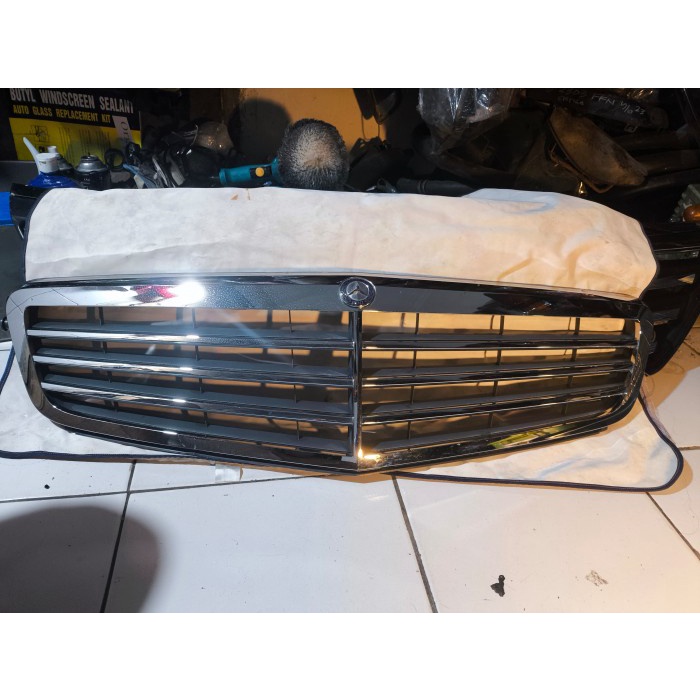 Grill Grille Mercy Mercedes Benz C200 W204 Copotan