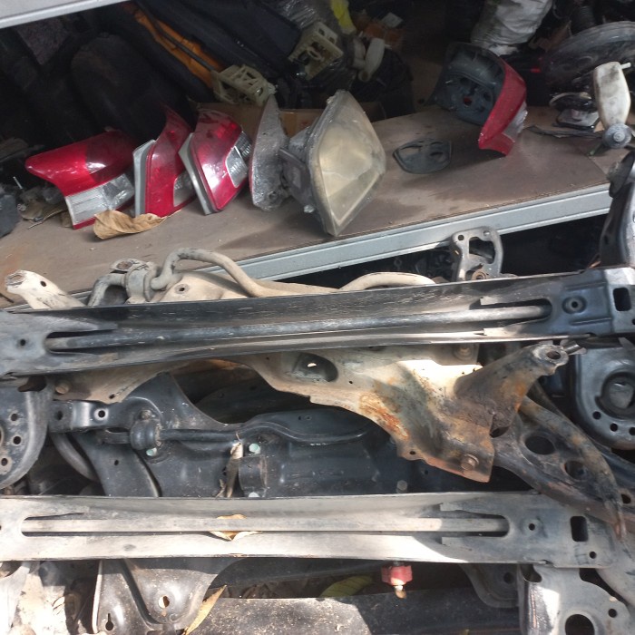 as balok belakang vios gen 3