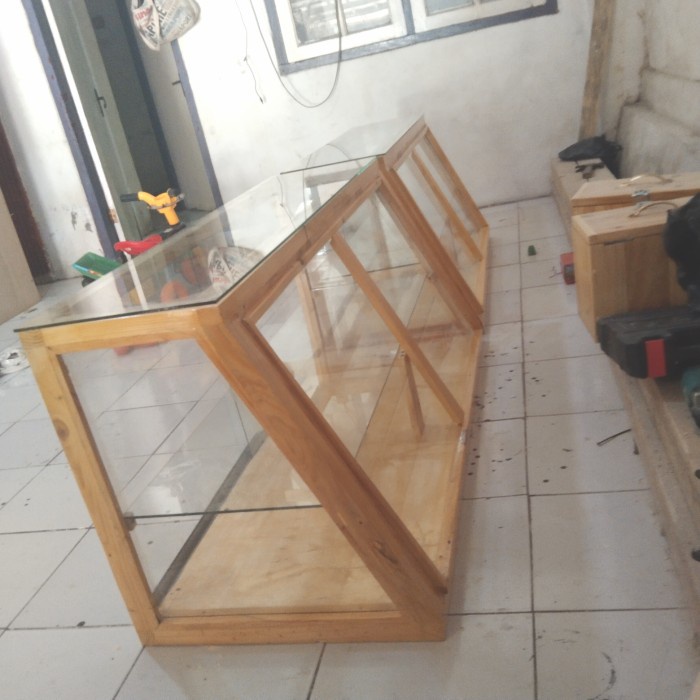 TERBARU etalase kayu jati belanda size 11050/3060