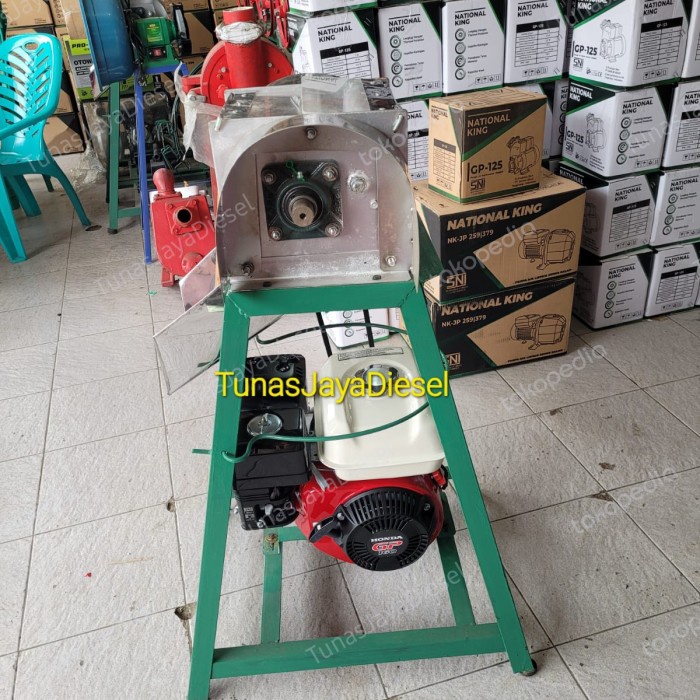 Mesin Parut Kelapa + Mesin Penggerak HONDA GP-160