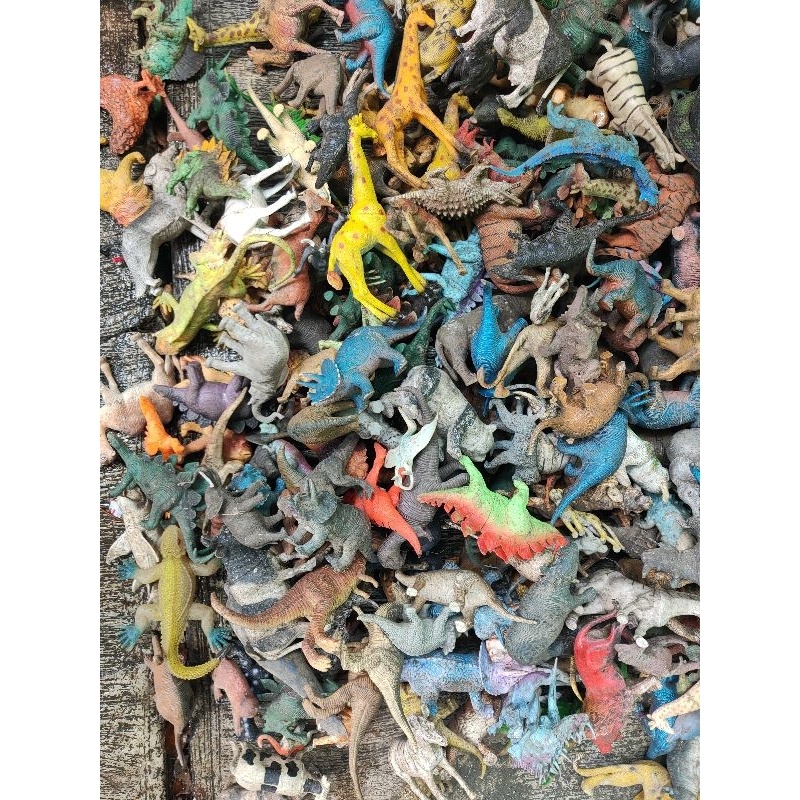 Produk Terbaru  Mainan Maenan Kiloan Hewan & Dino Karet Kotor Preloved