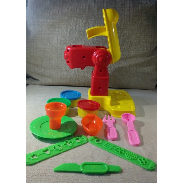 

Flashshow Mainan Anak Lilin Fun-Doh Play-Doh ICE CREAM FACTORY Set Fan-Doh